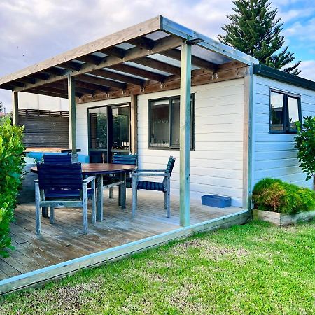 Mount And Surf View Cabin Pataua エクステリア 写真